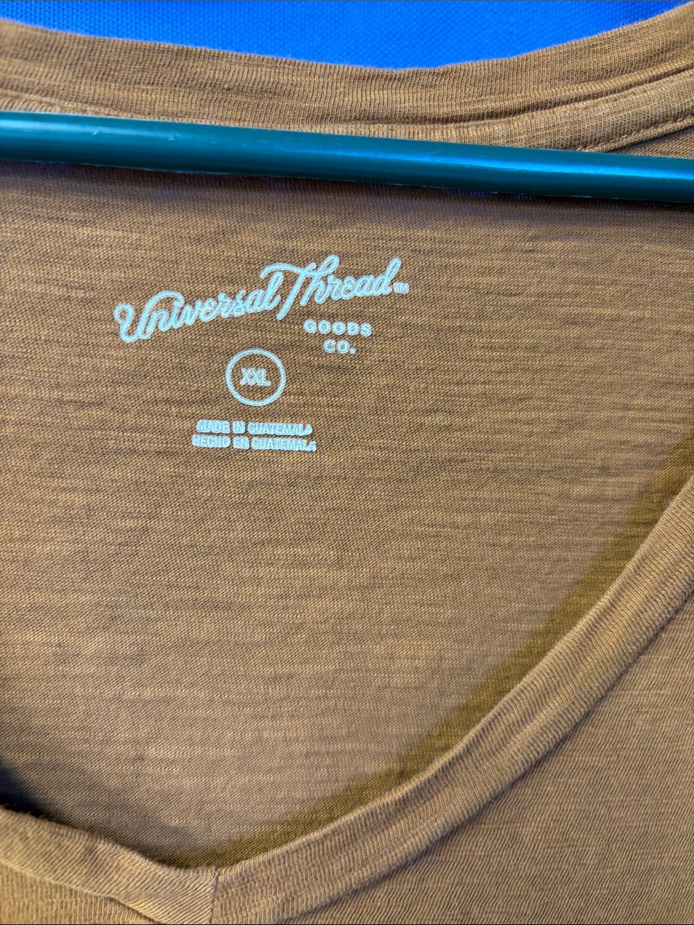 Universal Thread V-Neck Tee in Rust - Picture 2 of 3